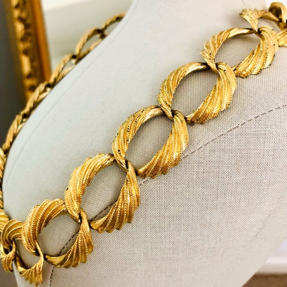 Vintage Napier Chain Link Necklace & Earrings - Picture 9 of 14